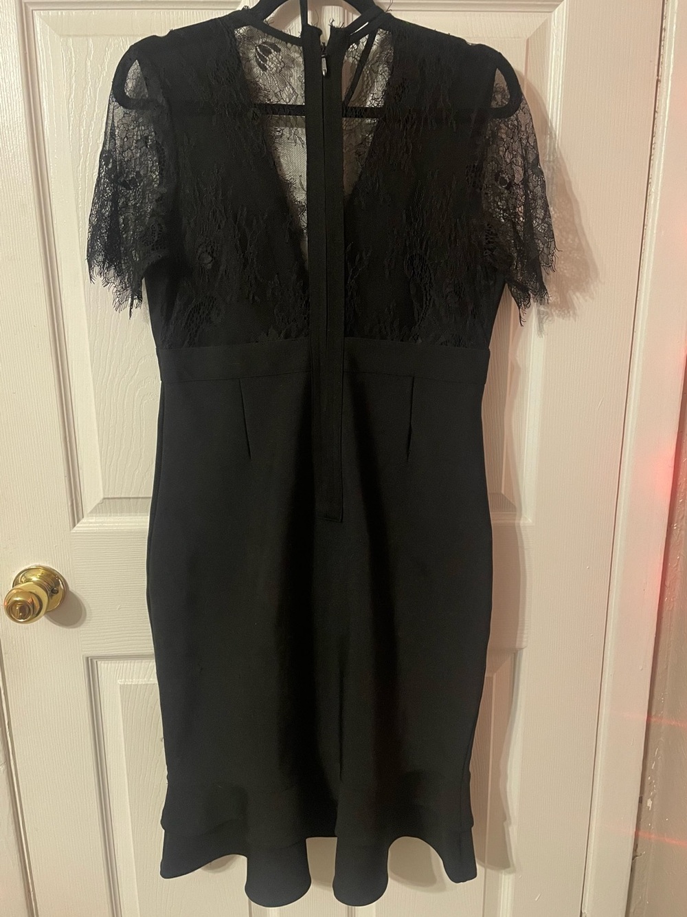 VENUS Black Lace-Trim Midi Dress with Short Sleeves